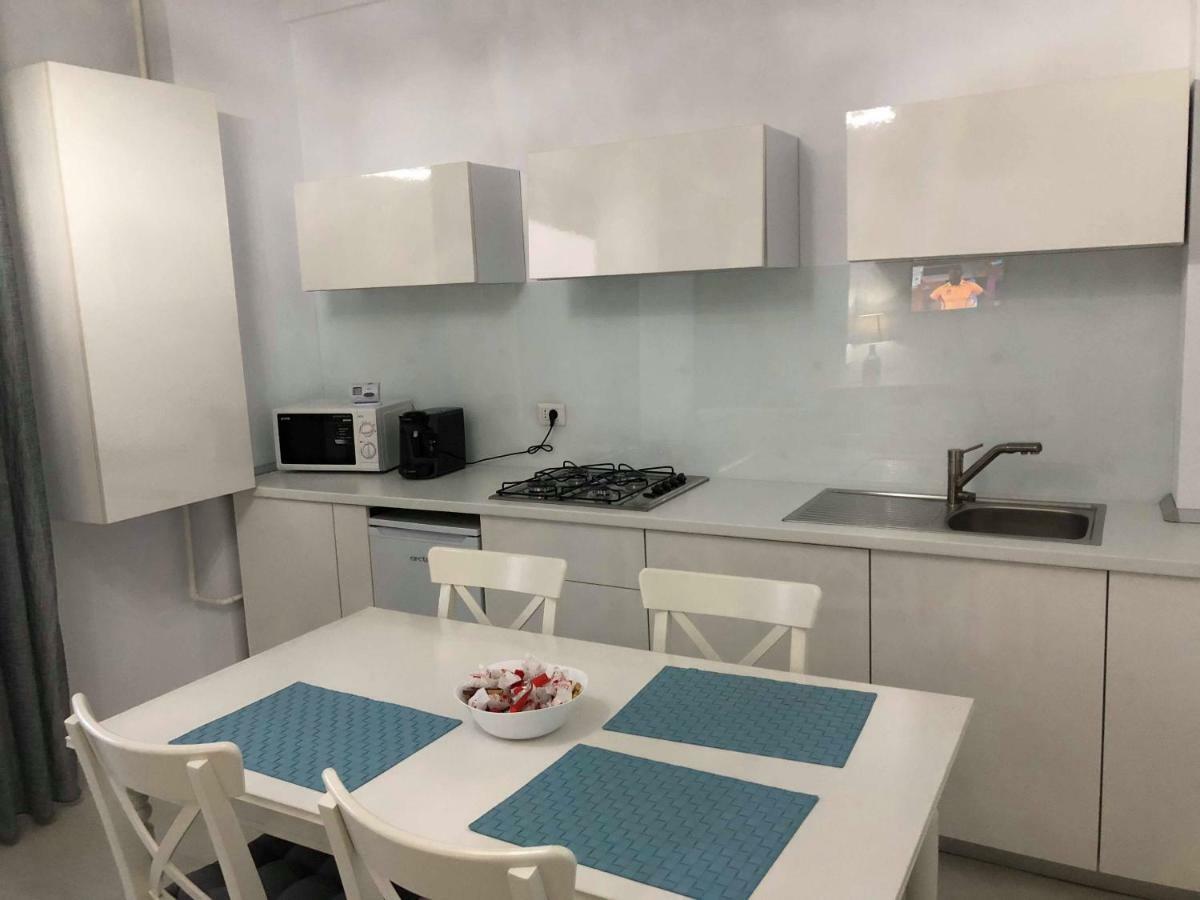 Appartamento Zev- Cataleya Mamaia Nord Năvodari Esterno foto